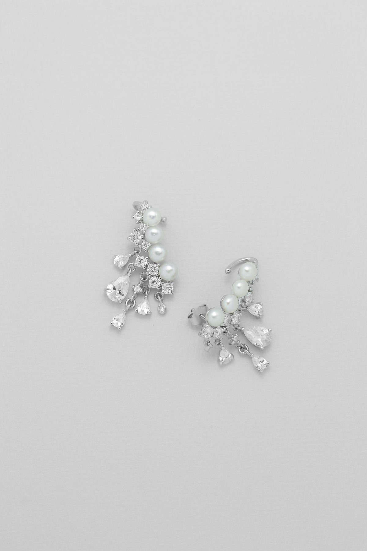 Earrings : E1006