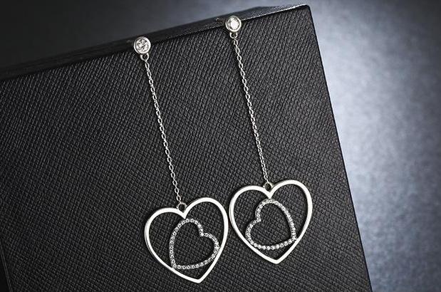 Earrings : E1048C